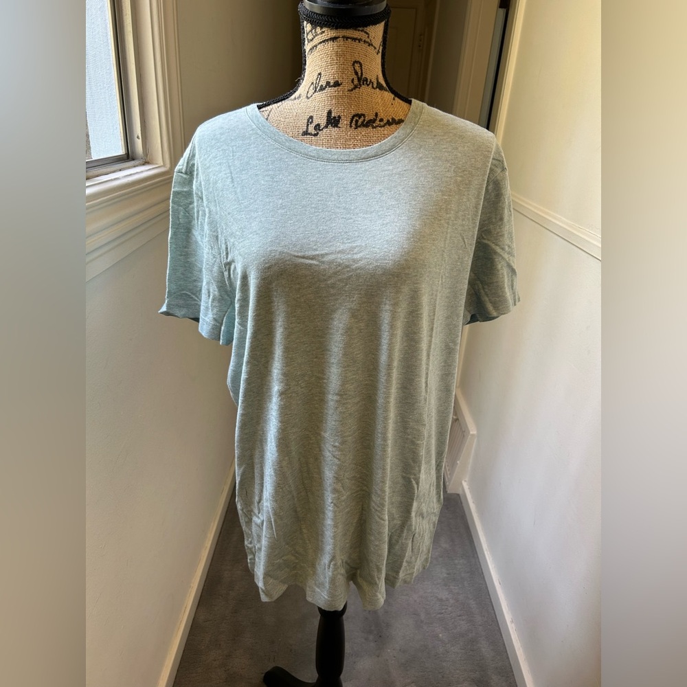 Banana Republic Gray Short Sleeve Relaxed T-Shirt-L